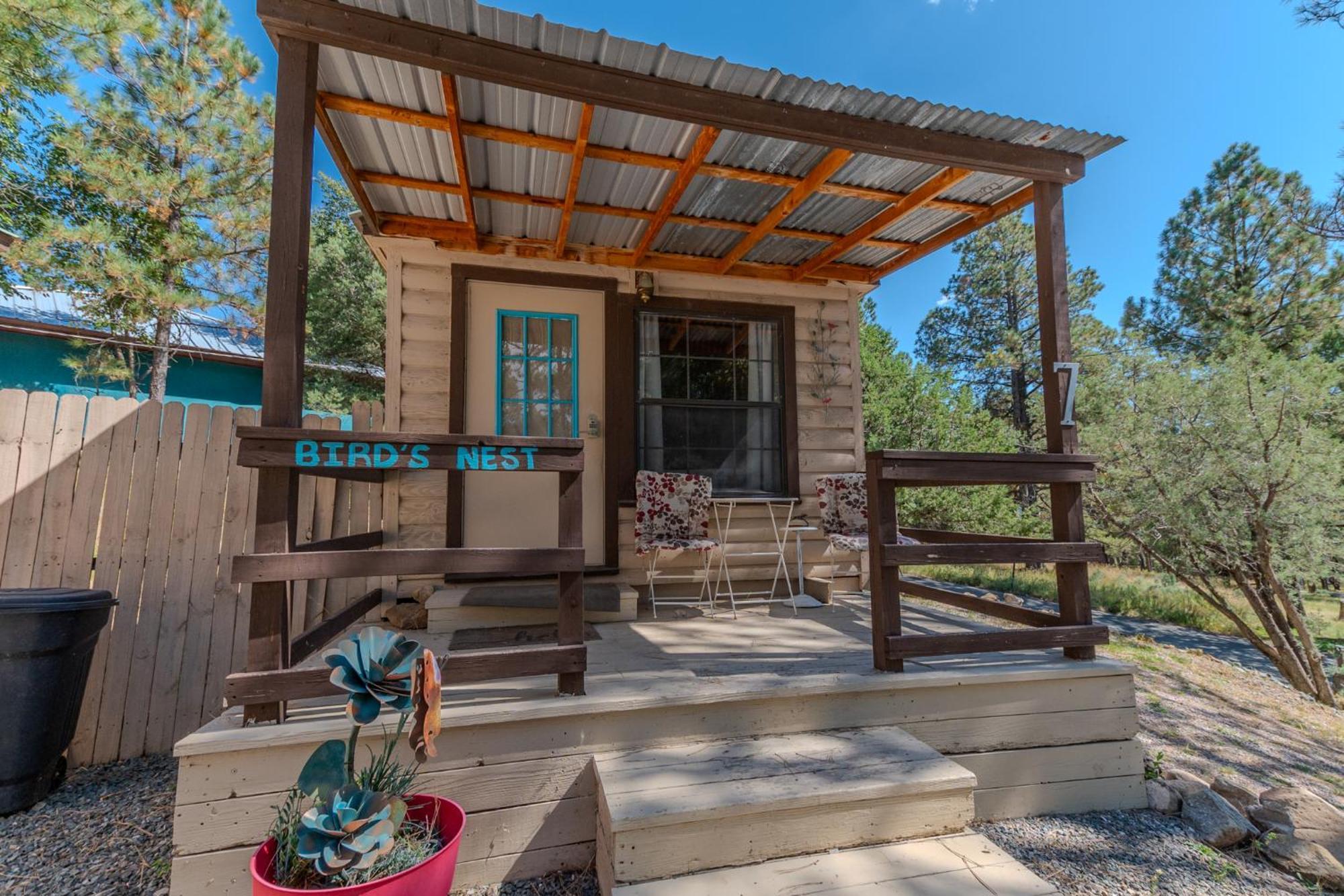 Enchanted Hideaway And Chalet